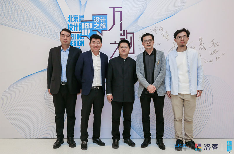 1538999121722847.jpg 2.jpg